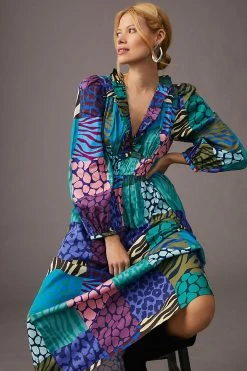 Outlet ???? Geisha Designs Long-Sleeve Printed Maxi ???? Dress BLUE MOTIF ⭐ -Sweaty Betty Shop unnamed file 1518
