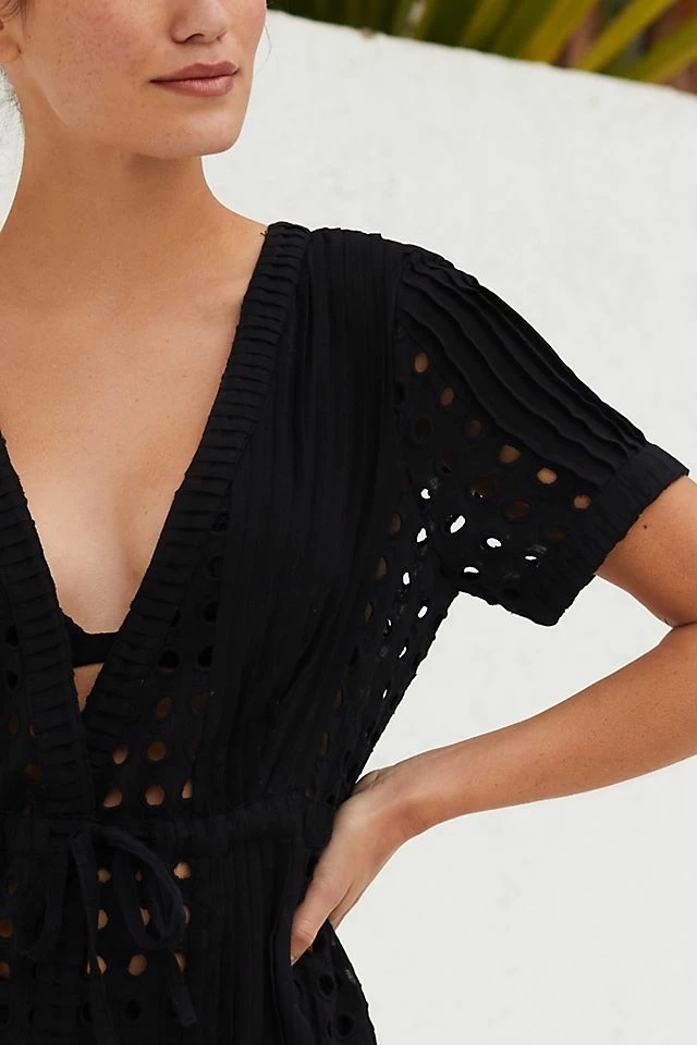Solid & Striped Sarah Eyelet Cover-Up Mini Dress Buy ???? Solid & Striped Sarah Eyelet Cover-Up Mini ???? Dress BLACKOUT ❤️ -Sweaty Betty Shop unnamed file 2080