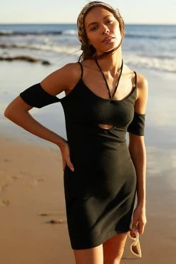 Discount ???? By Anthropologie Knitted Mini ???? Dress BLACK ⭐