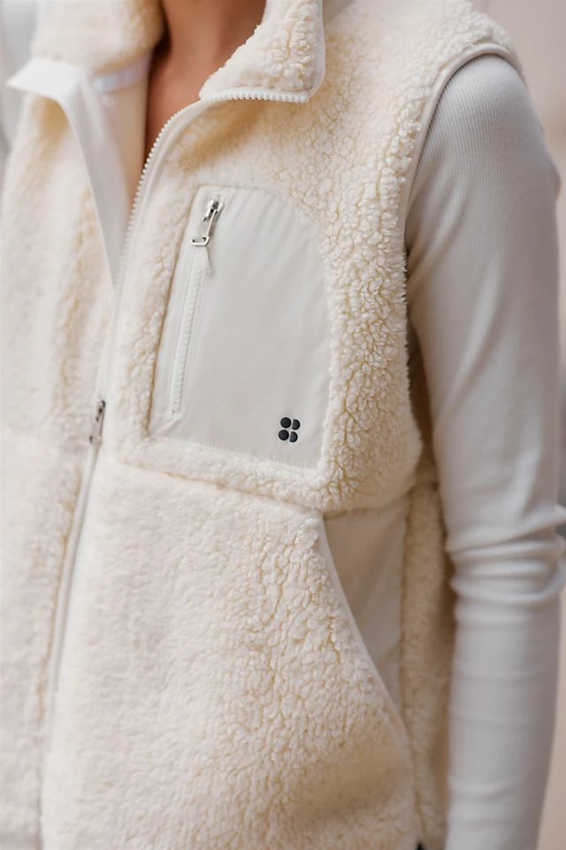 Sweaty Betty Montana Vest Best reviews of ✨ Sweaty Betty Montana Vest CREAM ???? -Sweaty Betty Shop unnamed file 241