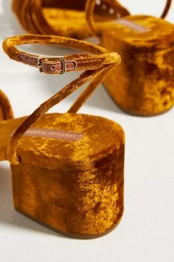 Outlet ???? Loeffler Randall Renee Knot Heeled ???? Sandals CEDAR ???? -Sweaty Betty Shop unnamed file 2628