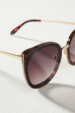 Cheapest ❤️ Quay Flat Out ???? Sunglasses BROWN ???? -Sweaty Betty Shop unnamed file 2836