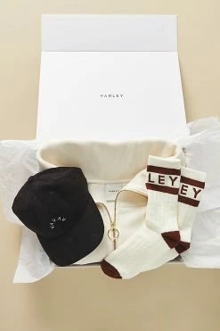 Coupon ✨ Varley Vine Gift Set Box ASSORTED ???? 4 Coupon ✨ Varley Vine Gift Set Box ASSORTED ???? -Sweaty Betty Shop unnamed file 286