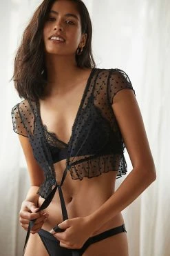 Budget ???? By Anthropologie Mesh Heart Tie Top BLACK ✔️ -Sweaty Betty Shop unnamed file 2991