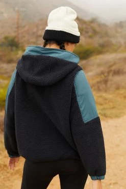 Promo ???? Free People Movement Lead The Pack Fleece Pullover BLACK ???? -Sweaty Betty Shop unnamed file 300