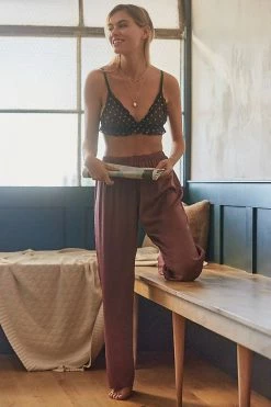 Flash Sale ✔️ Love Stories Reggipetto Bra BLACK ???? -Sweaty Betty Shop unnamed file 3120