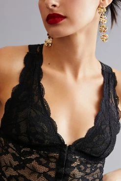 Top 10 ???? Clo Intimo Fortuna Lace Racerback Bra BLACK ✔️ -Sweaty Betty Shop unnamed file 3178