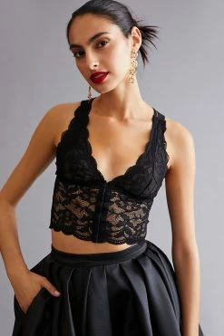 Top 10 ???? Clo Intimo Fortuna Lace Racerback Bra BLACK ✔️ -Sweaty Betty Shop unnamed file 3179