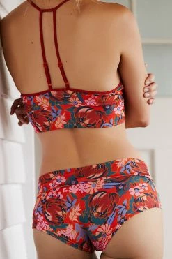 Coupon ❤️ By Anthropologie Printed Seamless Hipster Briefs BRIGHT RED ???? -Sweaty Betty Shop unnamed file 3411