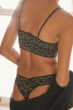 Best reviews of ???? Hanky Panky Cross-Dyed Thong BLACK ❤️ -Sweaty Betty Shop unnamed file 3573