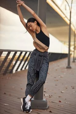 Best deal ???? Varley Beckett Pants BLACK MOTIF ????