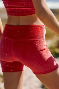 Deals ✨ Beach Riot Glitter Bike Shorts LIGHT RED ???? -Sweaty Betty Shop unnamed file 443