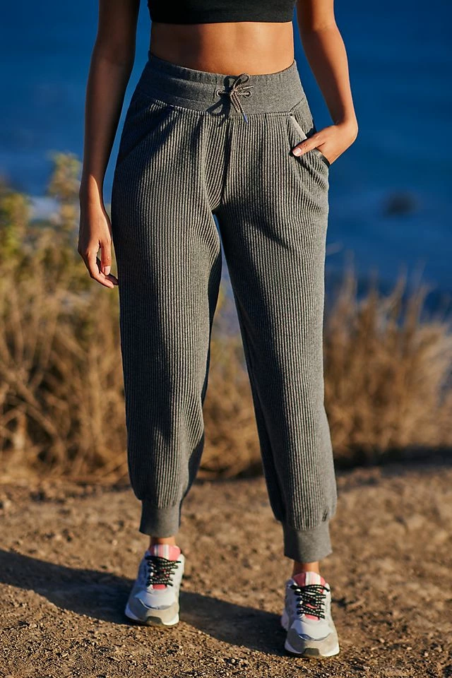 Varley Ascot Sweatpants Discount ✨ Varley Ascot Sweatpants CHARCOAL MARL ???? -Sweaty Betty Shop unnamed file 464
