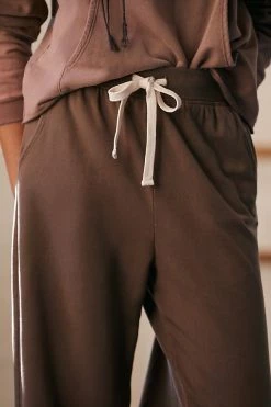 Brand new ???? Electric & Rose Yvonne Pants BROWN ✨ 3 Brand new ???? Electric & Rose Yvonne Pants BROWN ✨ -Sweaty Betty Shop unnamed file 474