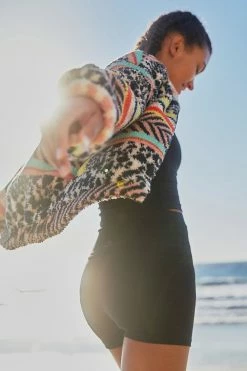 Wholesale ❤️ Beyond Yoga All For Run Bike Shorts DARKEST NIGHT ????