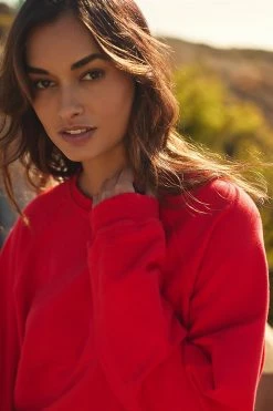 Budget ???? Electric & Rose Ronan Pullover Sweatshirt RED ⭐ -Sweaty Betty Shop unnamed file 88